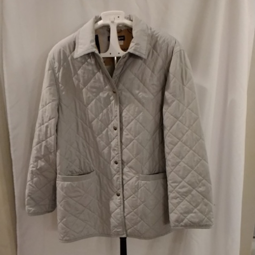 Salvatore Ferragamo Light Gray Quilted Puffer Jacket